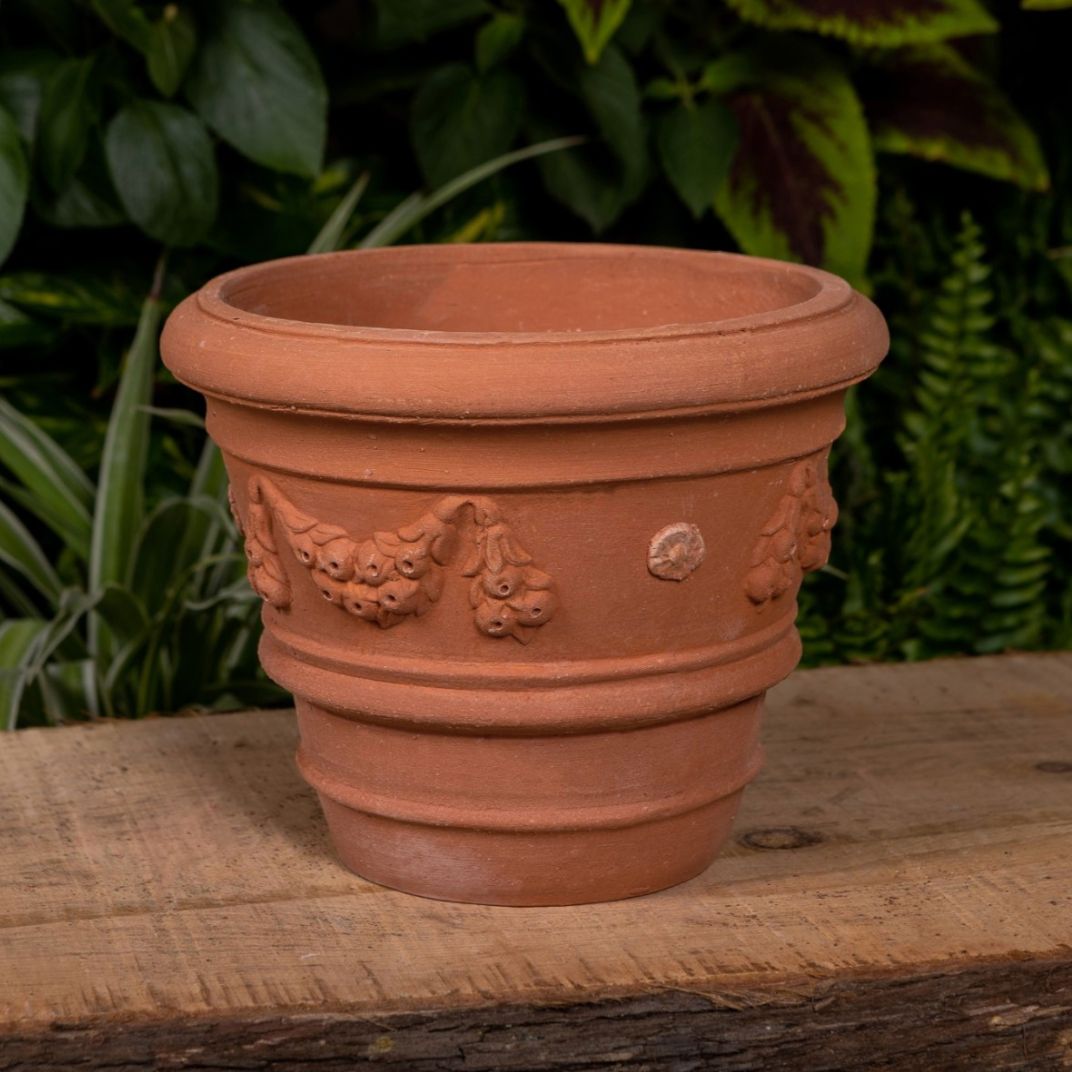 FESTONATO TERRAKOTTARUUKKU