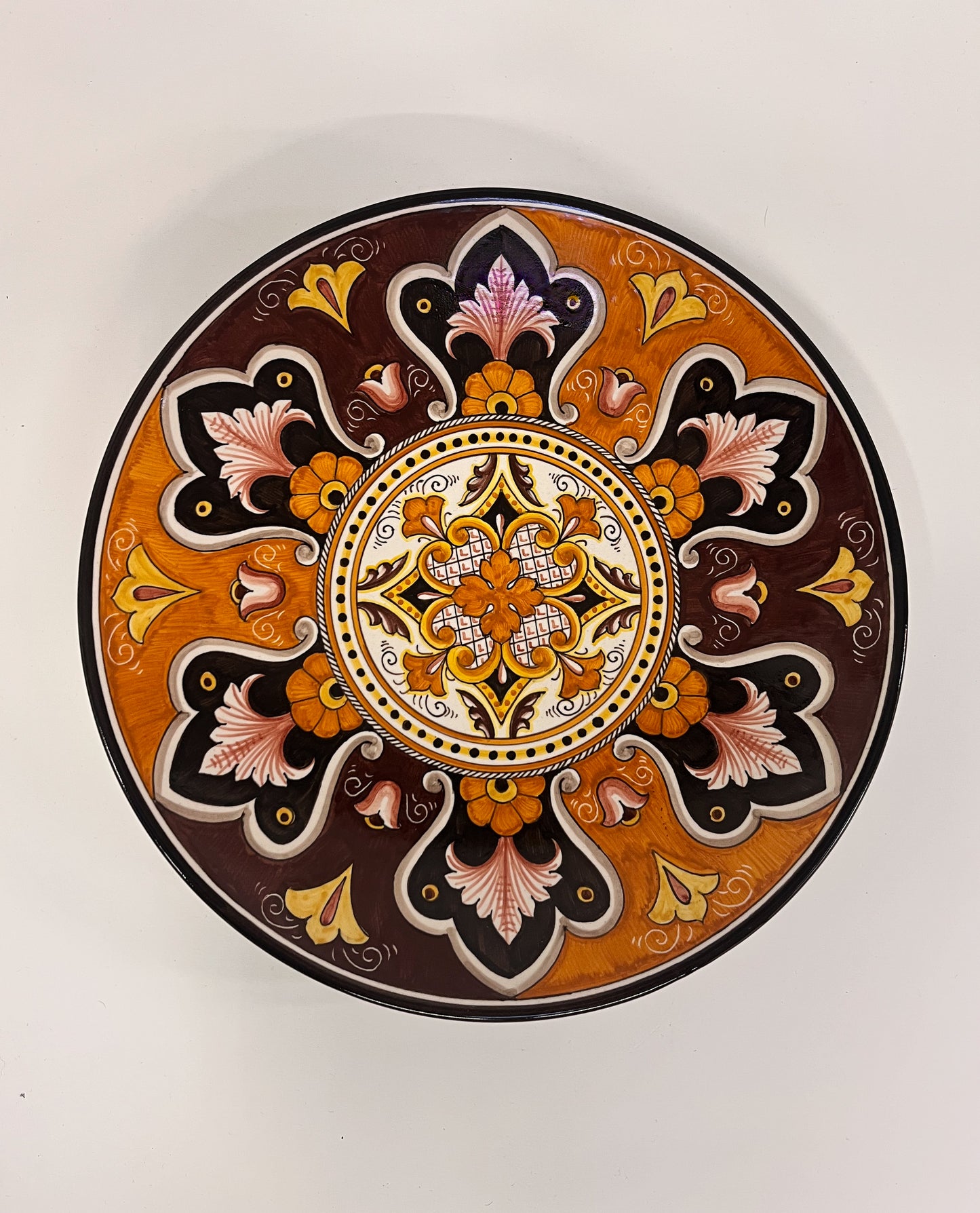 MAJOLIKA-SEINÄLAUTANEN