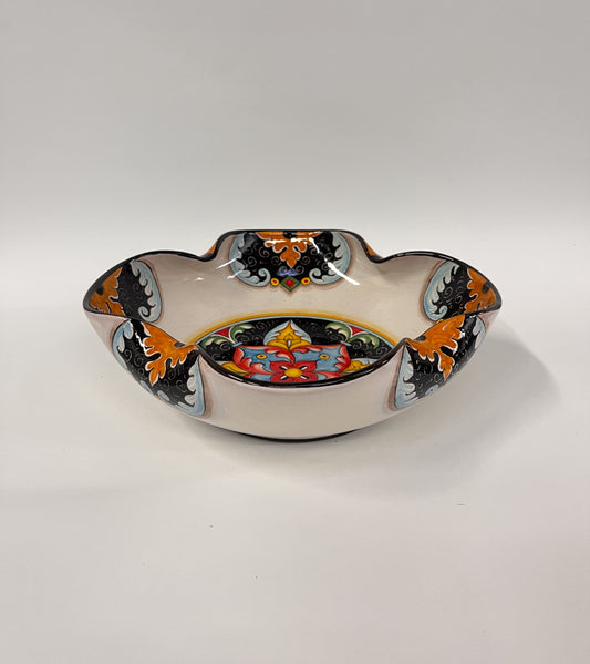 AALTOREUNAINEN MAJOLIKA-KULHO