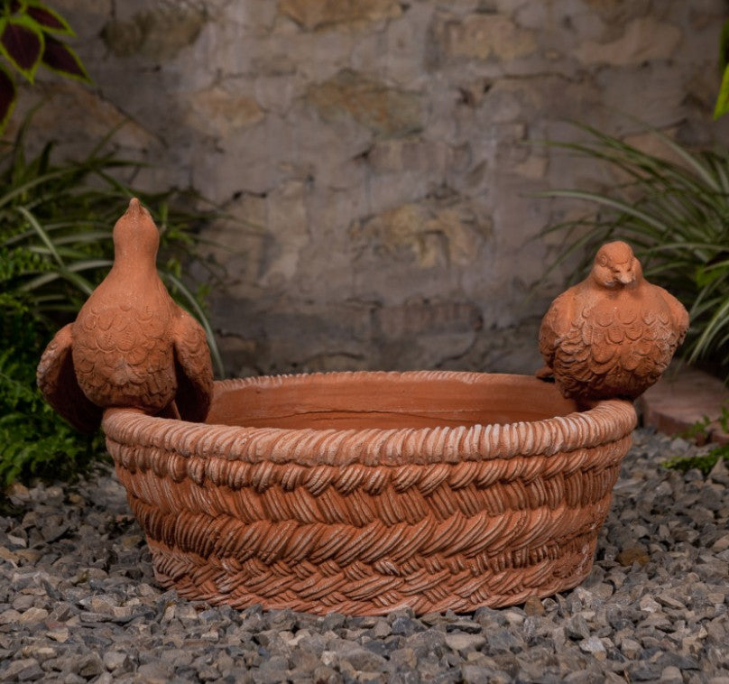 OVAL WICKER BASKET TERRACOTTA POT